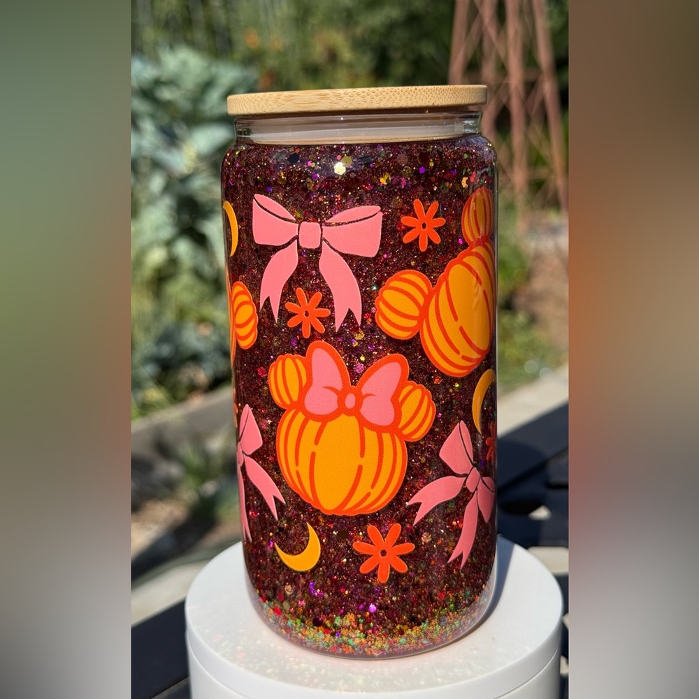 Minnie and Mickey fall snow globe glass Tumbler with Bows and Pumpkins